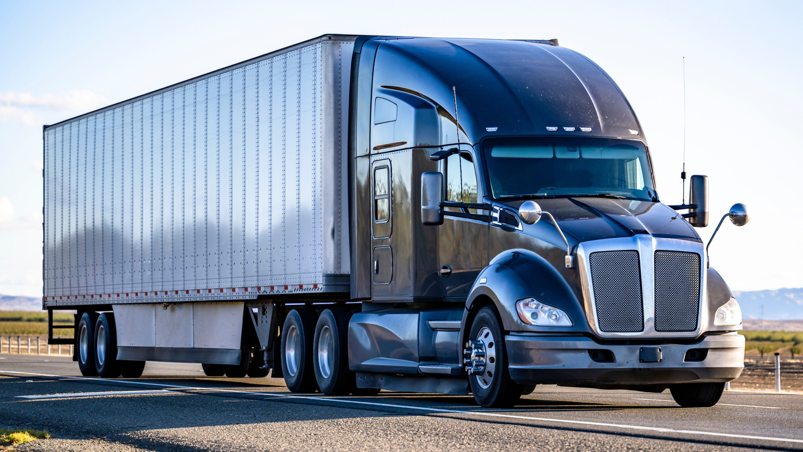 JUST TRUCKIN LLC